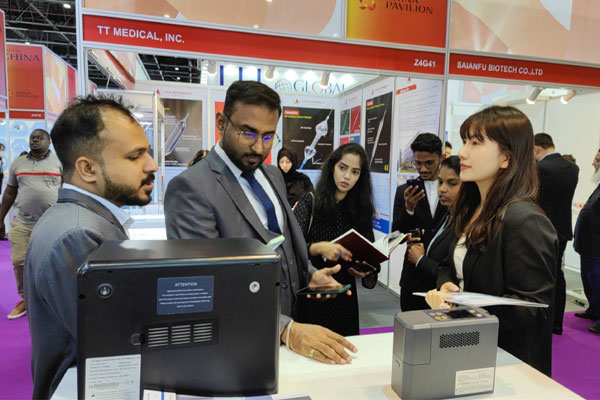 Canta-Medical-attends-Arab-Health-Exhibition-in-2023-5.jpg
